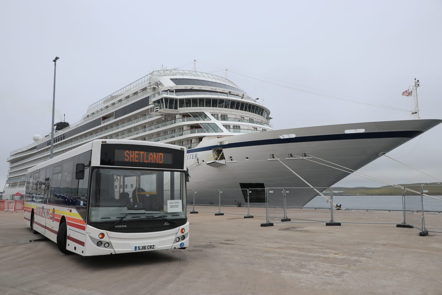 Cruise Ship Shuttle Transport in Shetland